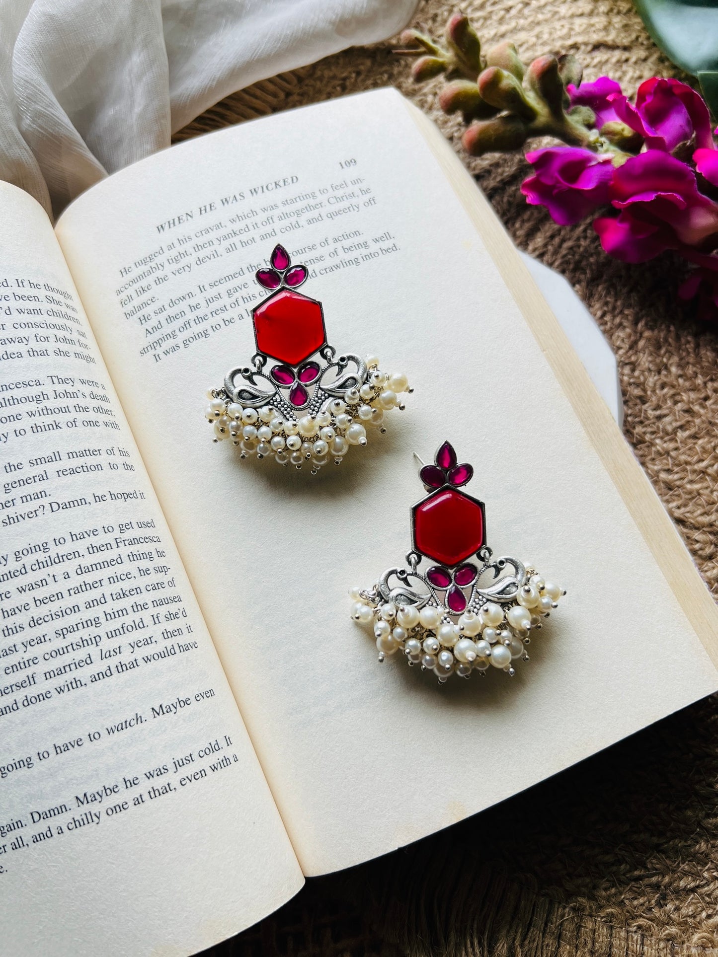 Peacock Pearl Grace - Earrings