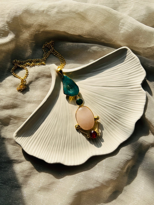 Long Pendant Neckchain - Neckpiece