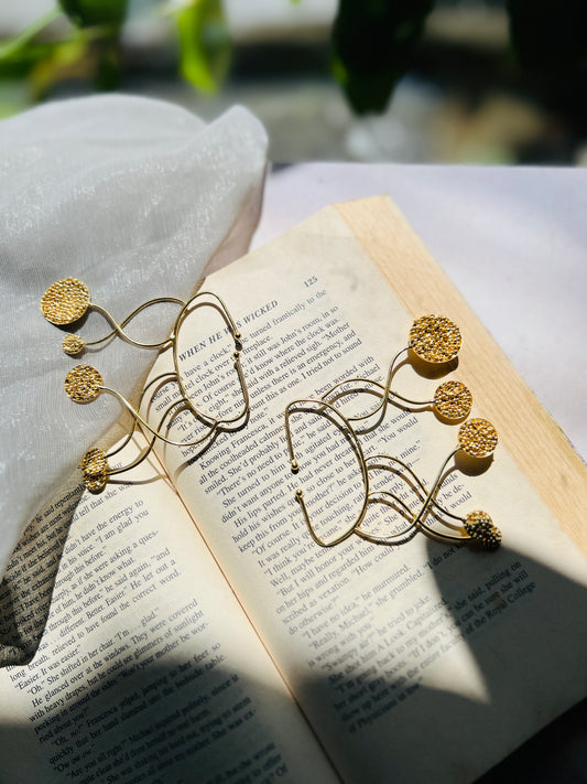 Celeste Wing Earcuff
