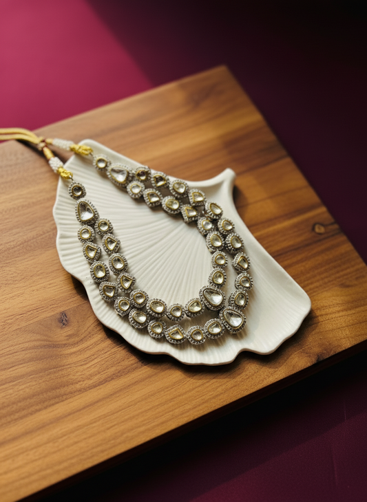 NAIRITI POLKI KUNDAN STONE NECKPIECE