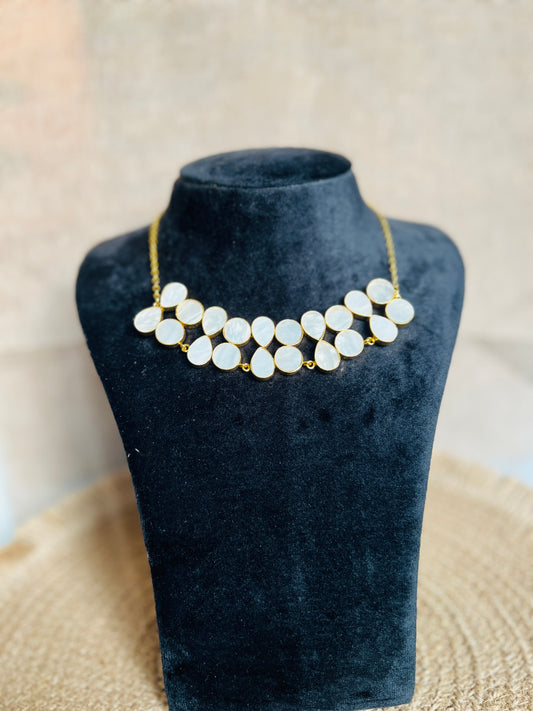 MOP NECKPIECE - Neckpiece