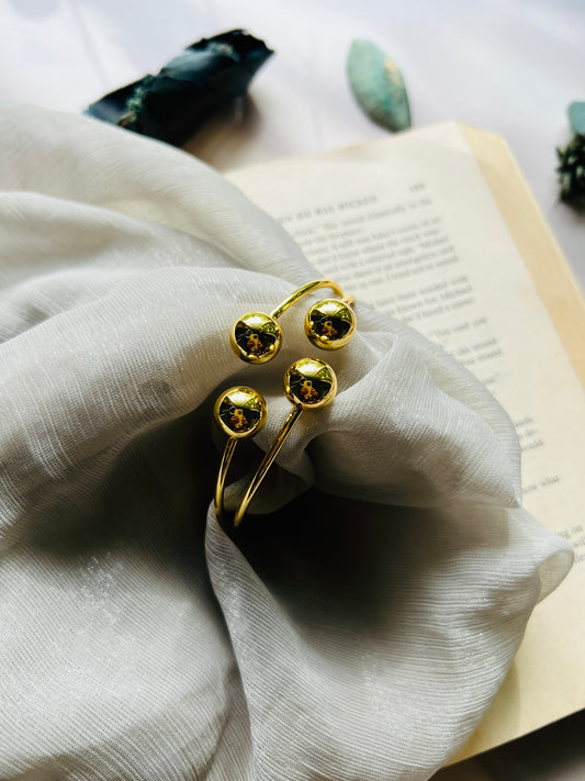 Eterna Cuff Bangle