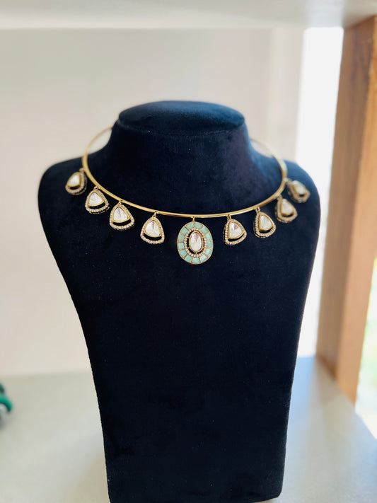 GARGI MOISSANITE STONE HASLI - Neckpiece