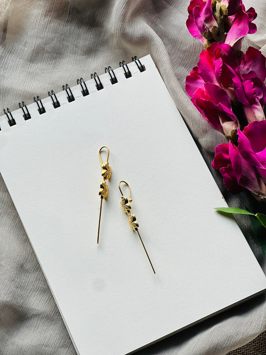 Hiranya Leafline Ear Cuff