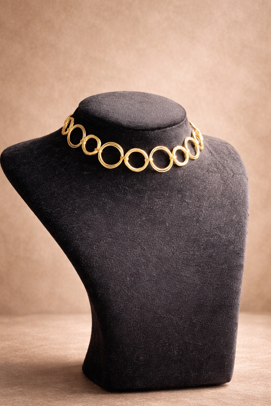 Orbit Gold Circle Choker