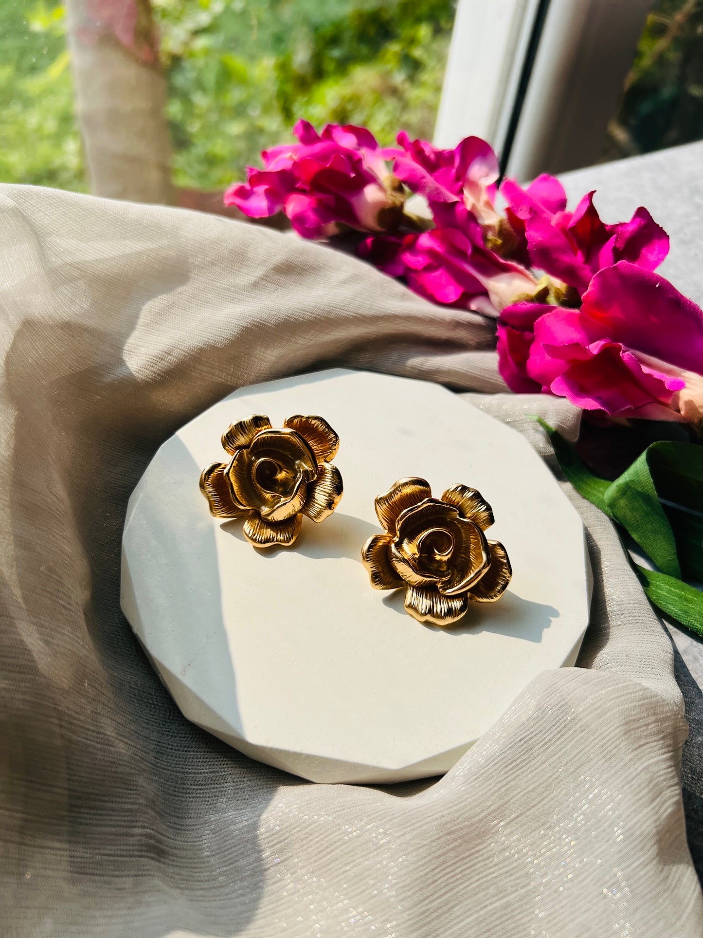 Aurielle Rose Sculpt Stud Earrings