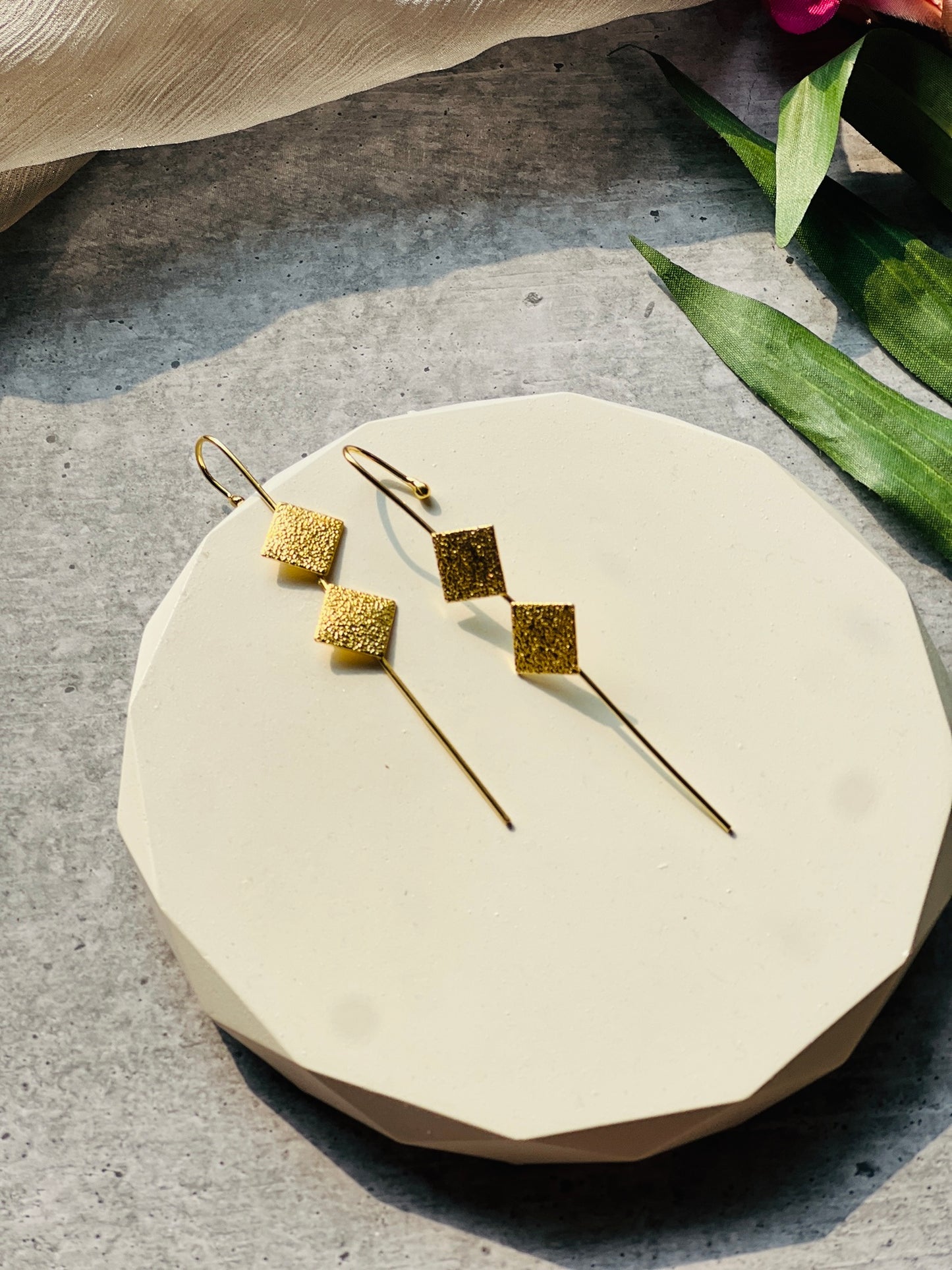 Svarṇa Rekha Needle Ear Cuffs