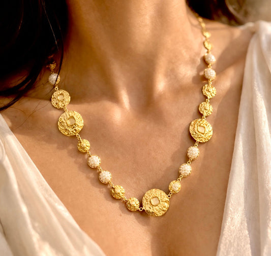 Sovereign Aureum Necklace