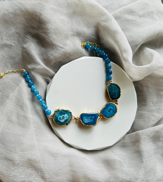Serene Agate Choker - Neckpiece