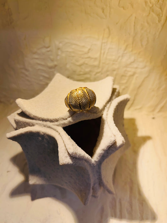 Regal Dome Ring