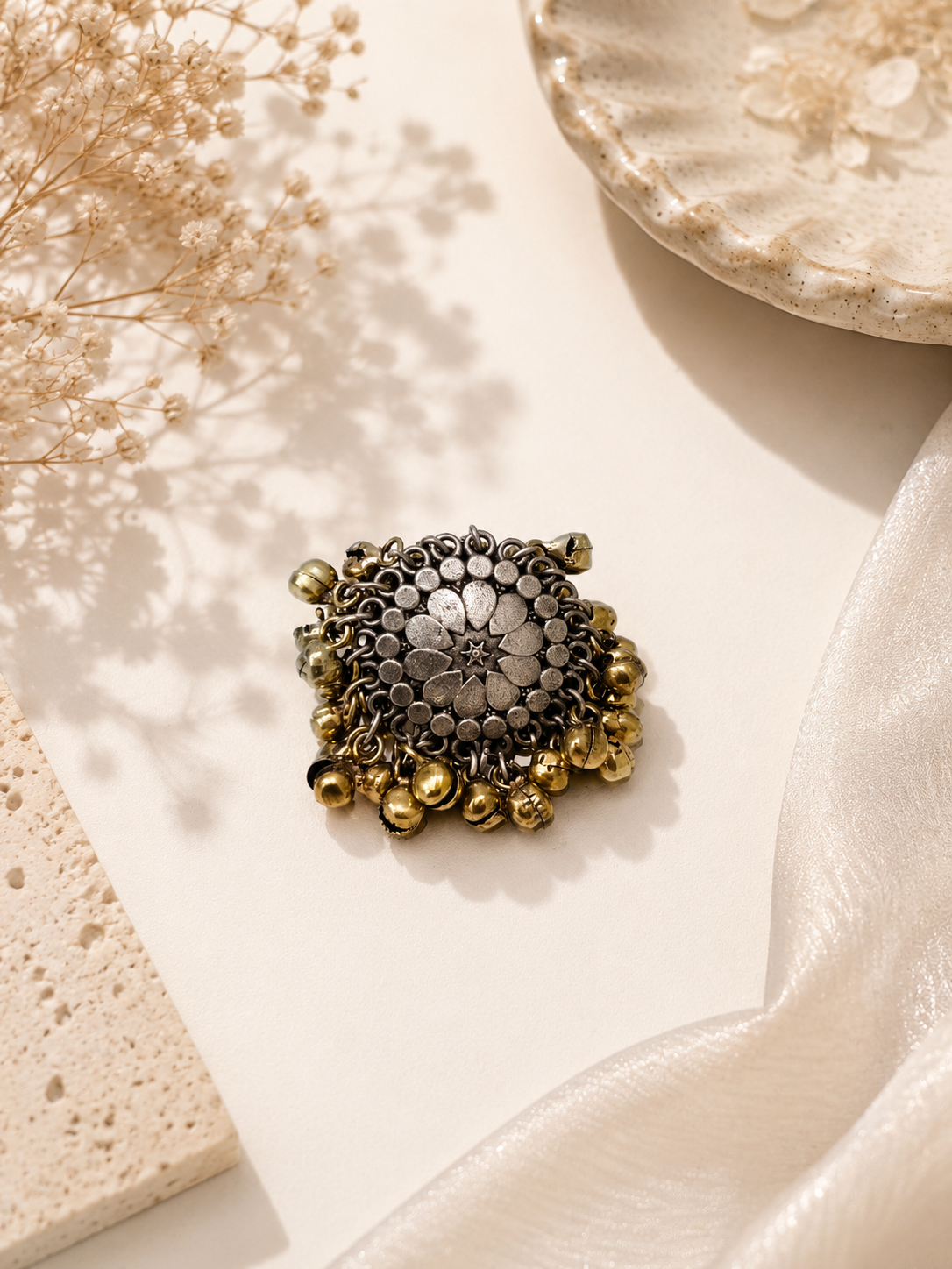 Noor Ghungroo Bloom Ring