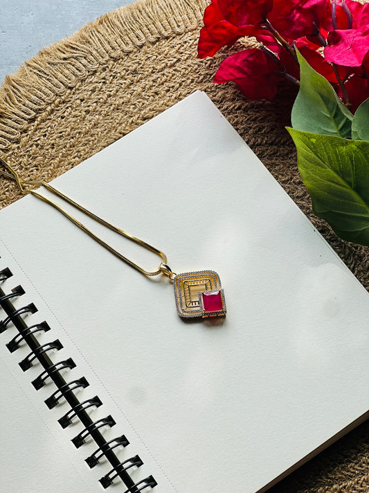 Aurielle Pendant Chain