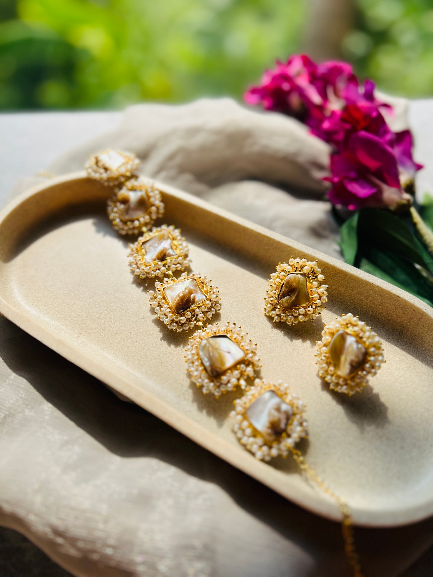 Aurelia Pearlstone Choker