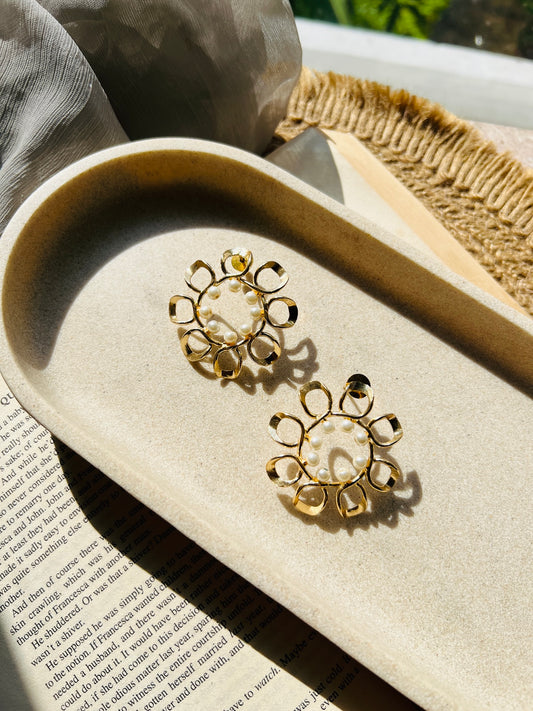 Pearl Sunburst Studs