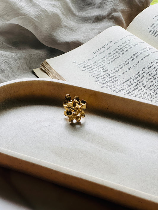 Eterna Glow Adjustable Ring