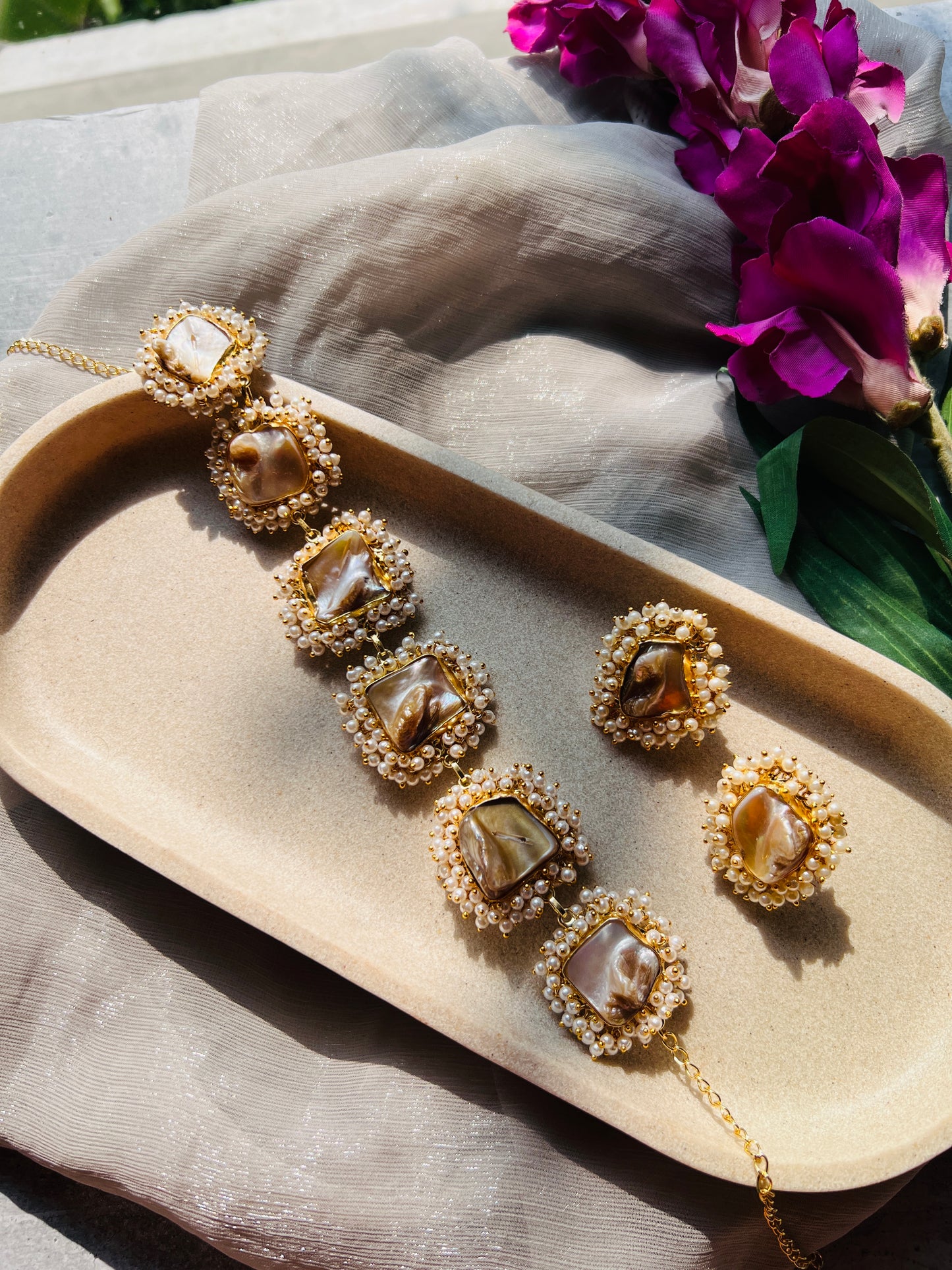 Aurelia Pearlstone Choker