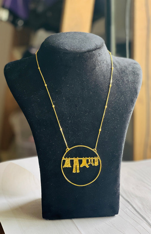 The Wardrobe Tale Neck chain