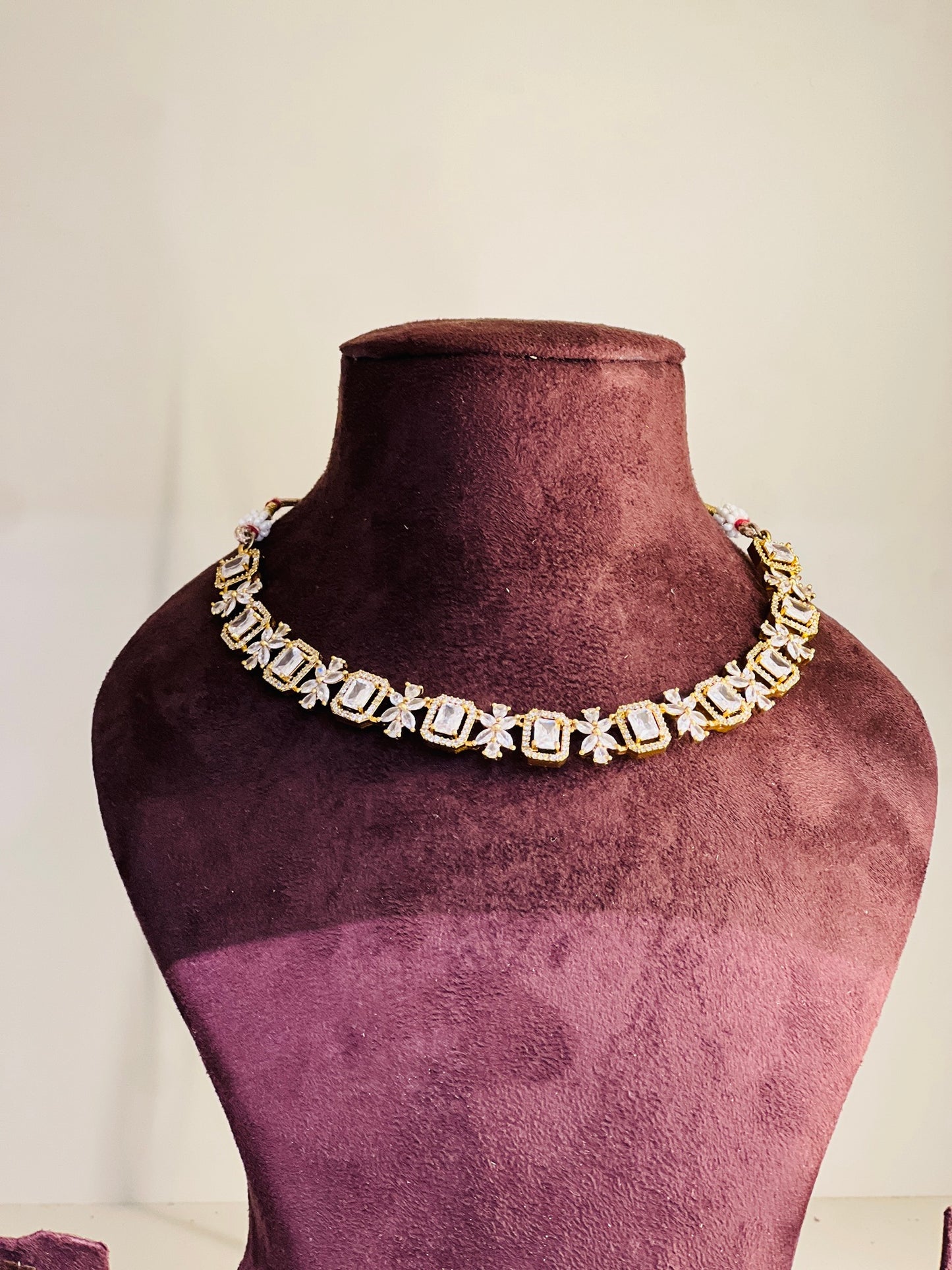 Crystal Bloom Elegance Choker