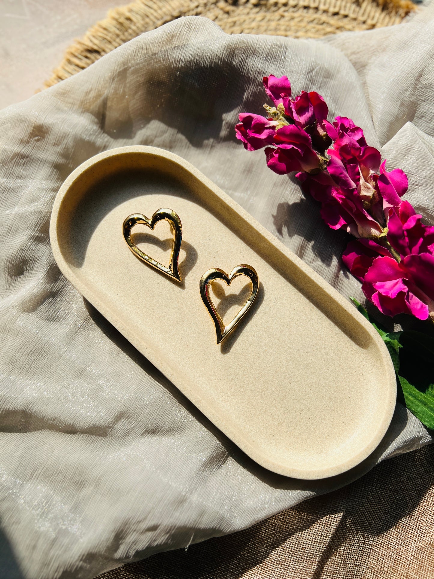 Amour Open-Heart Studs