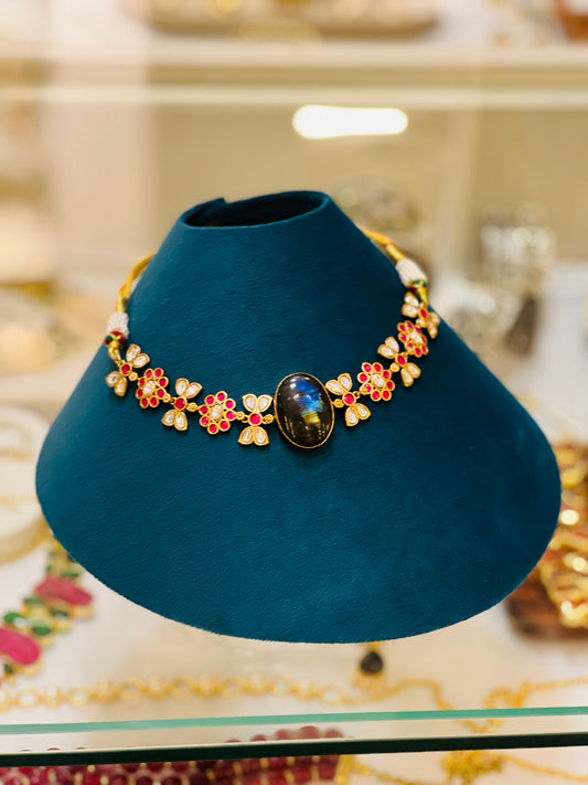 Ameera Stone Choker