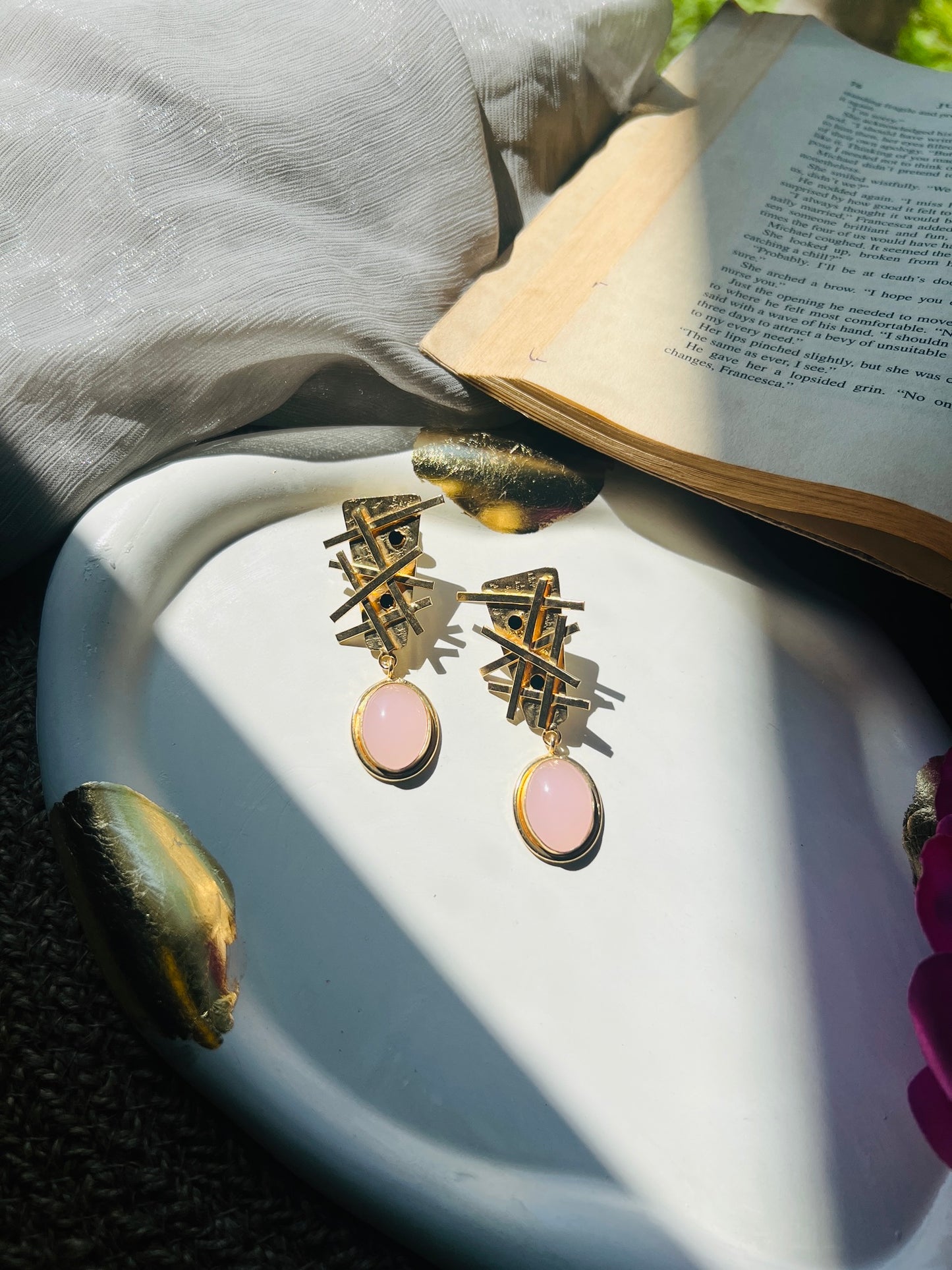 Rose Lattice Drops