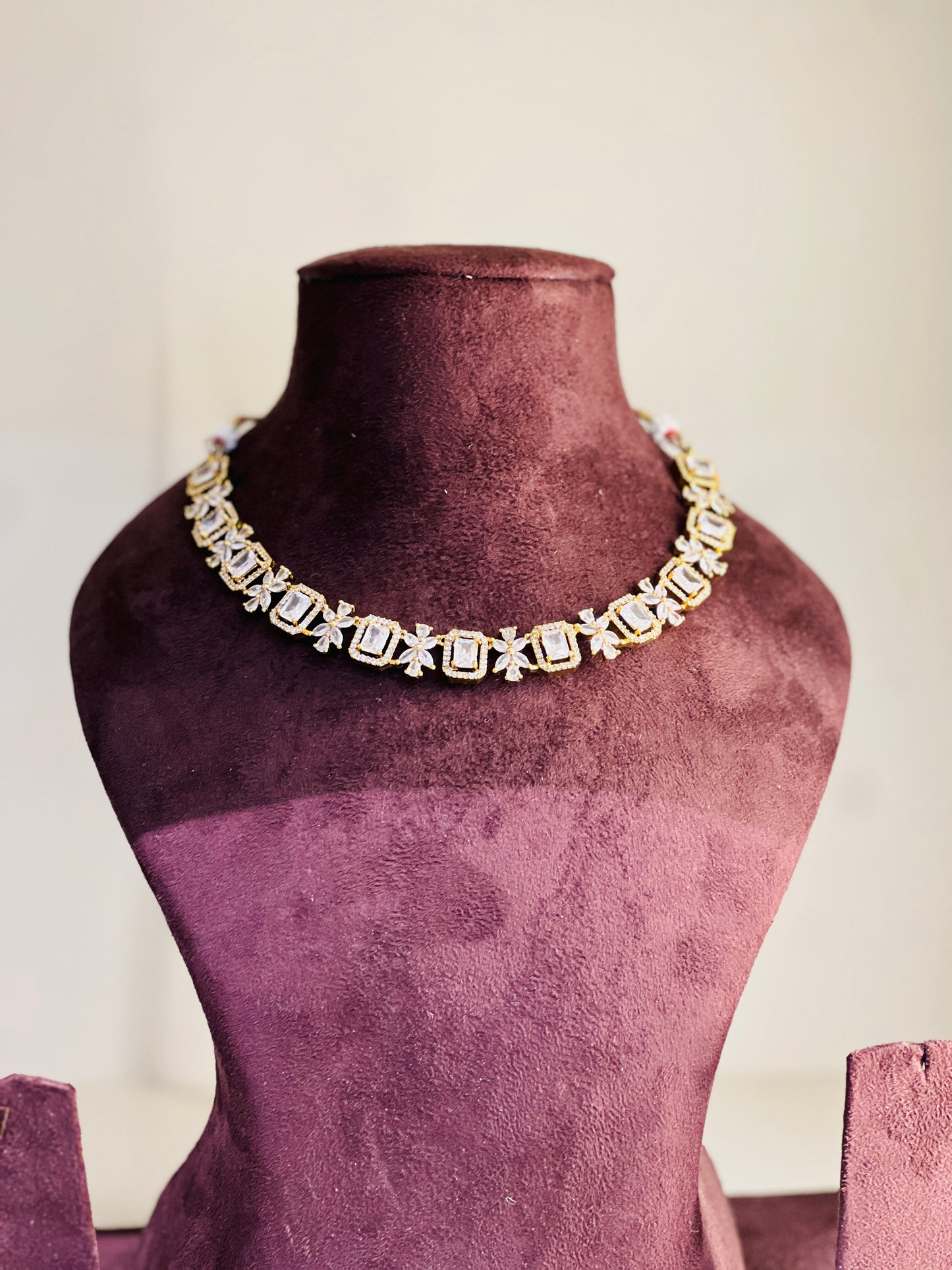 Crystal Bloom Elegance Choker