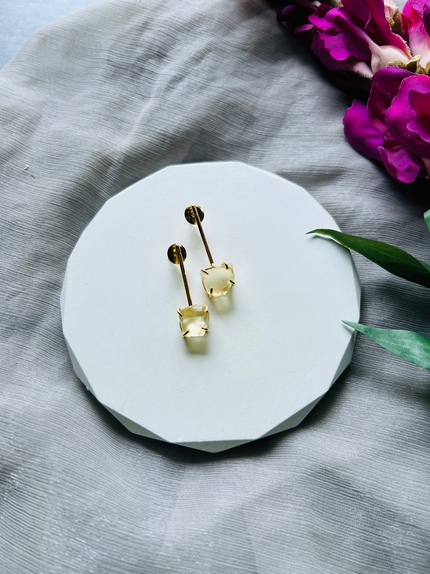 Candy Stone Minimal Earrings