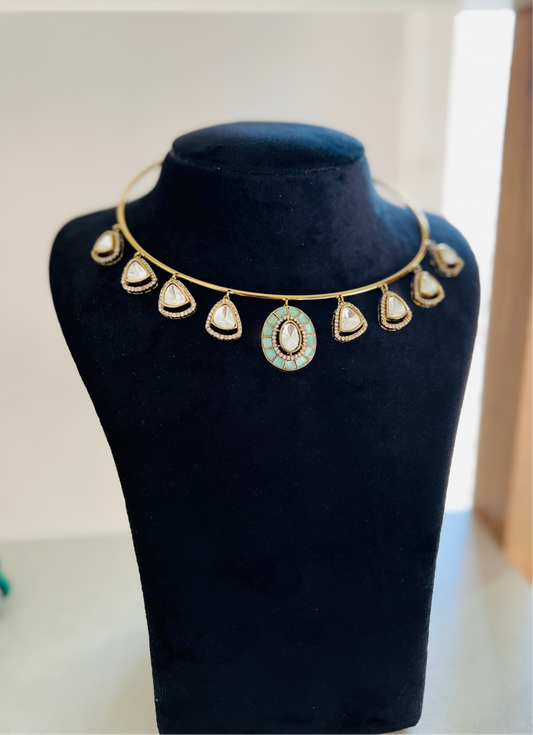 GARGI MOISSANITE STONE HASLI - Neckpiece