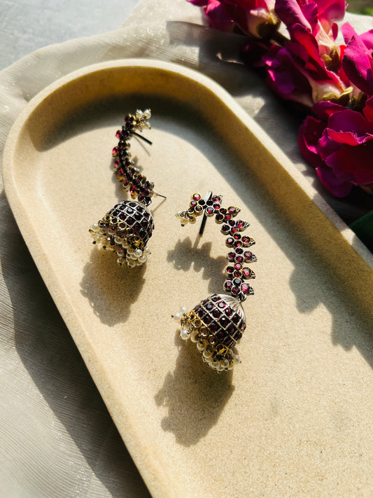 Raktambara Rajwada Jhumka Ear Cuff