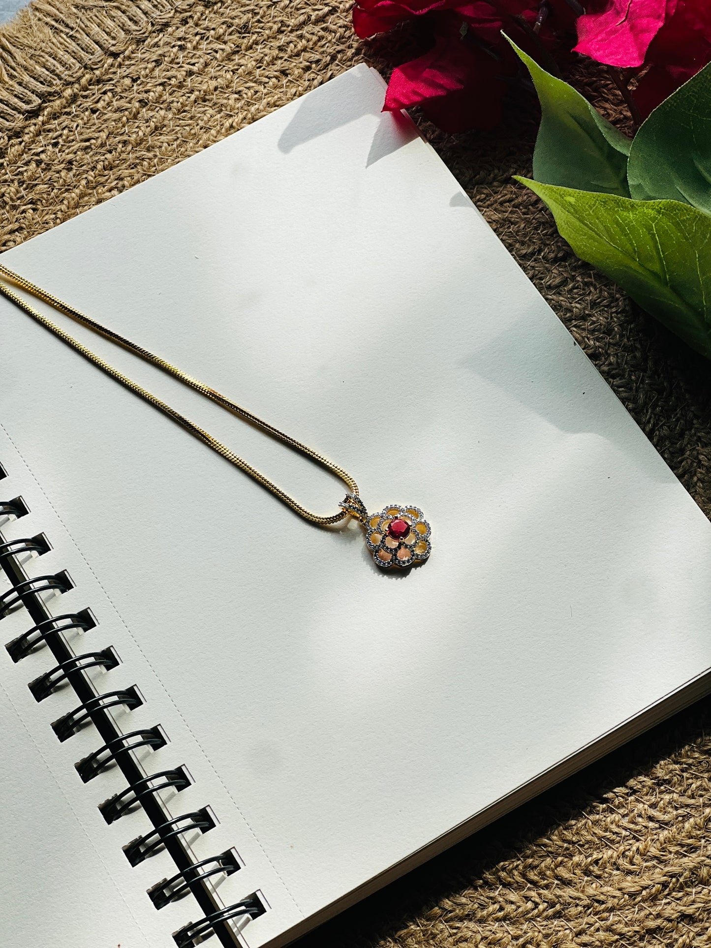 Lumière Diamond Chain