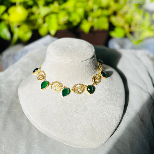 ARLET DROP STONE NECKPIECE - Neckpiece