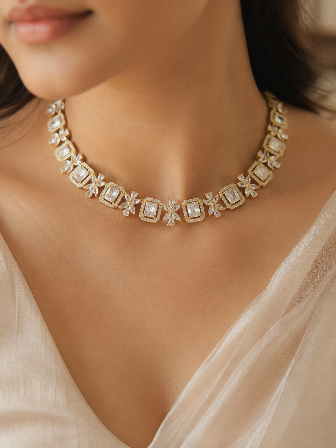 Crystal Bloom Elegance Choker