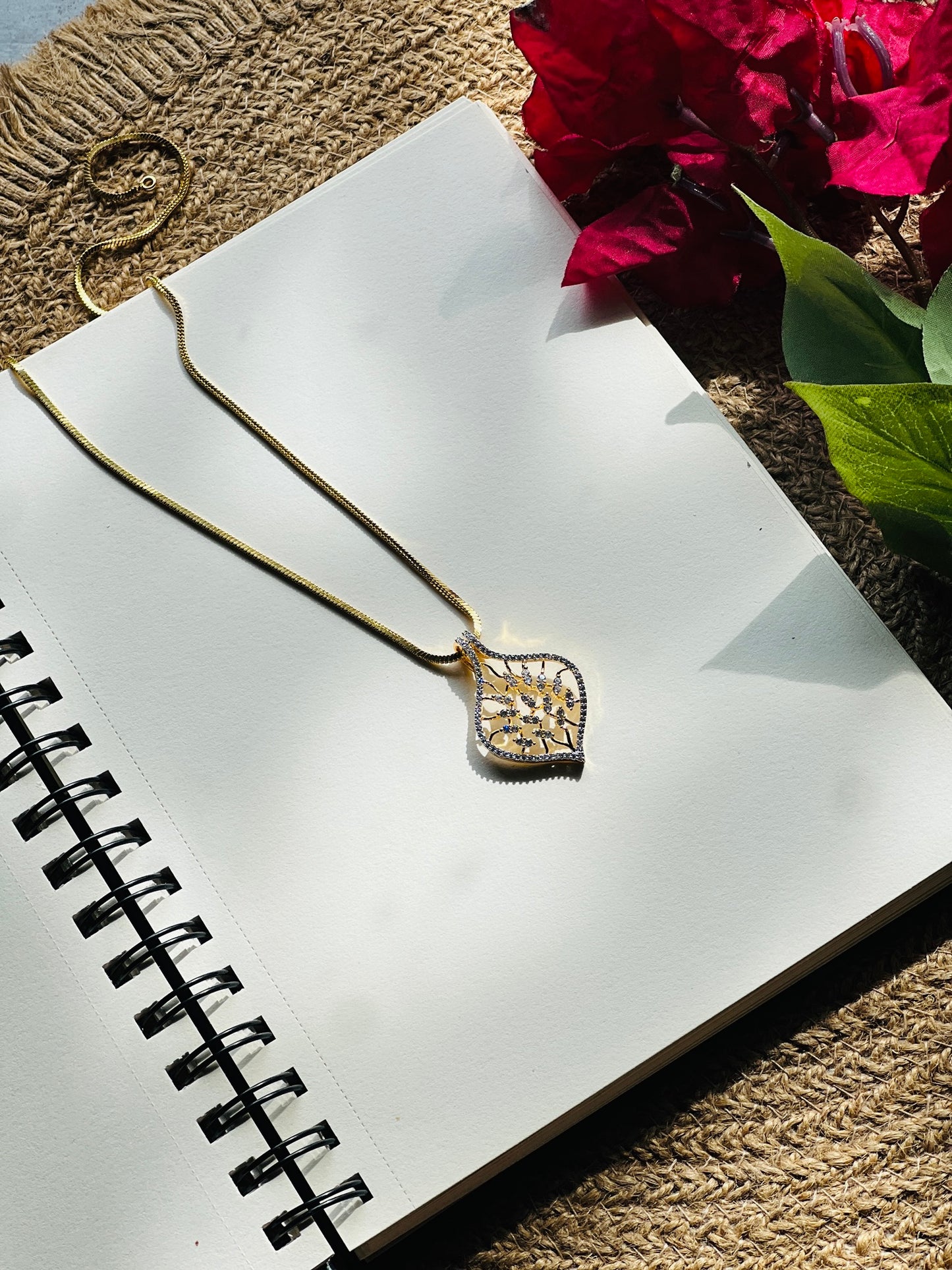 Twilight Halo Pendant Set