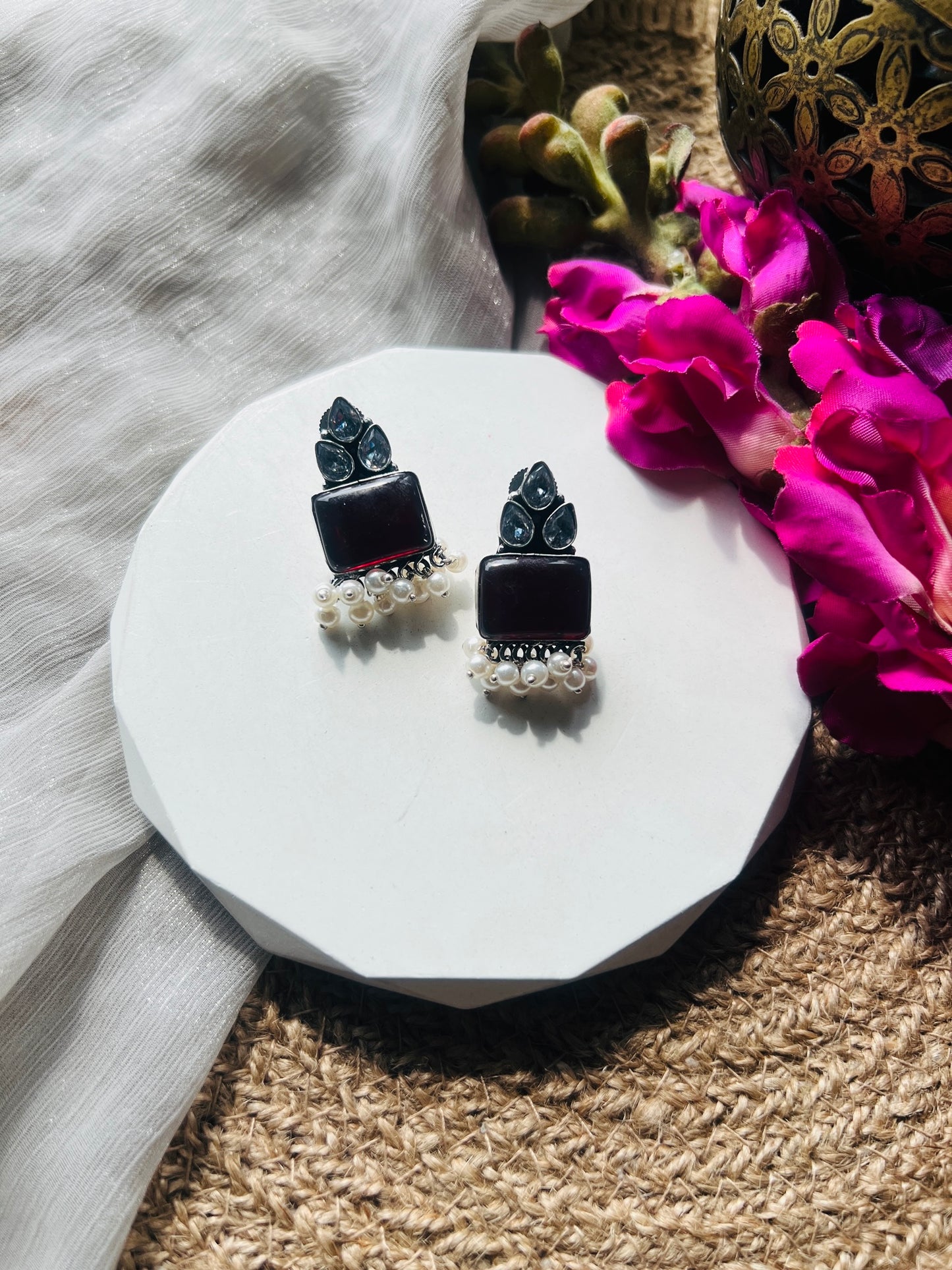 Pearl Glow Silver Studs -