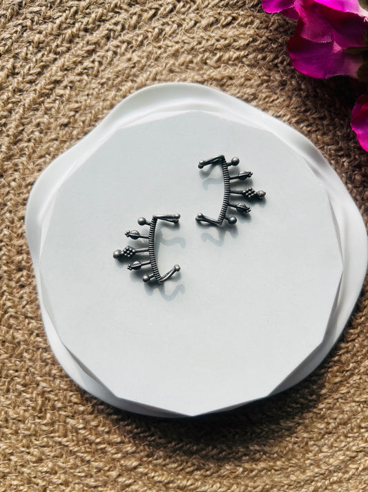 Mrinali Ear-cuff - Earrings