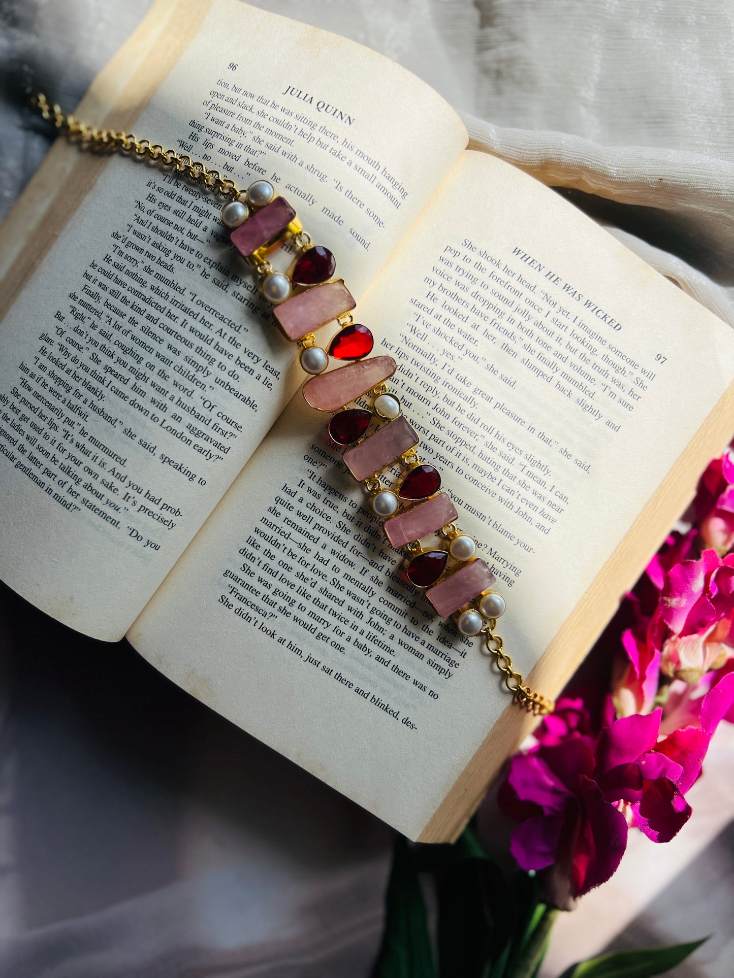 Sugar Plum Choker