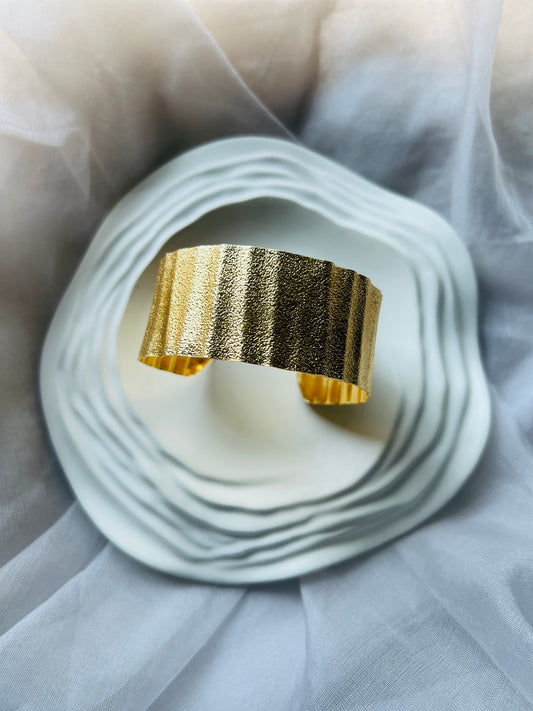 Hammered Bold Bangle - bangles