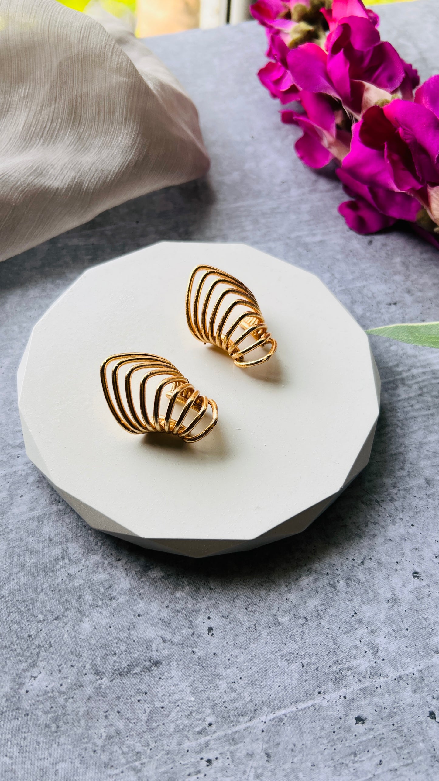 Aarika Wing Ear Cuff