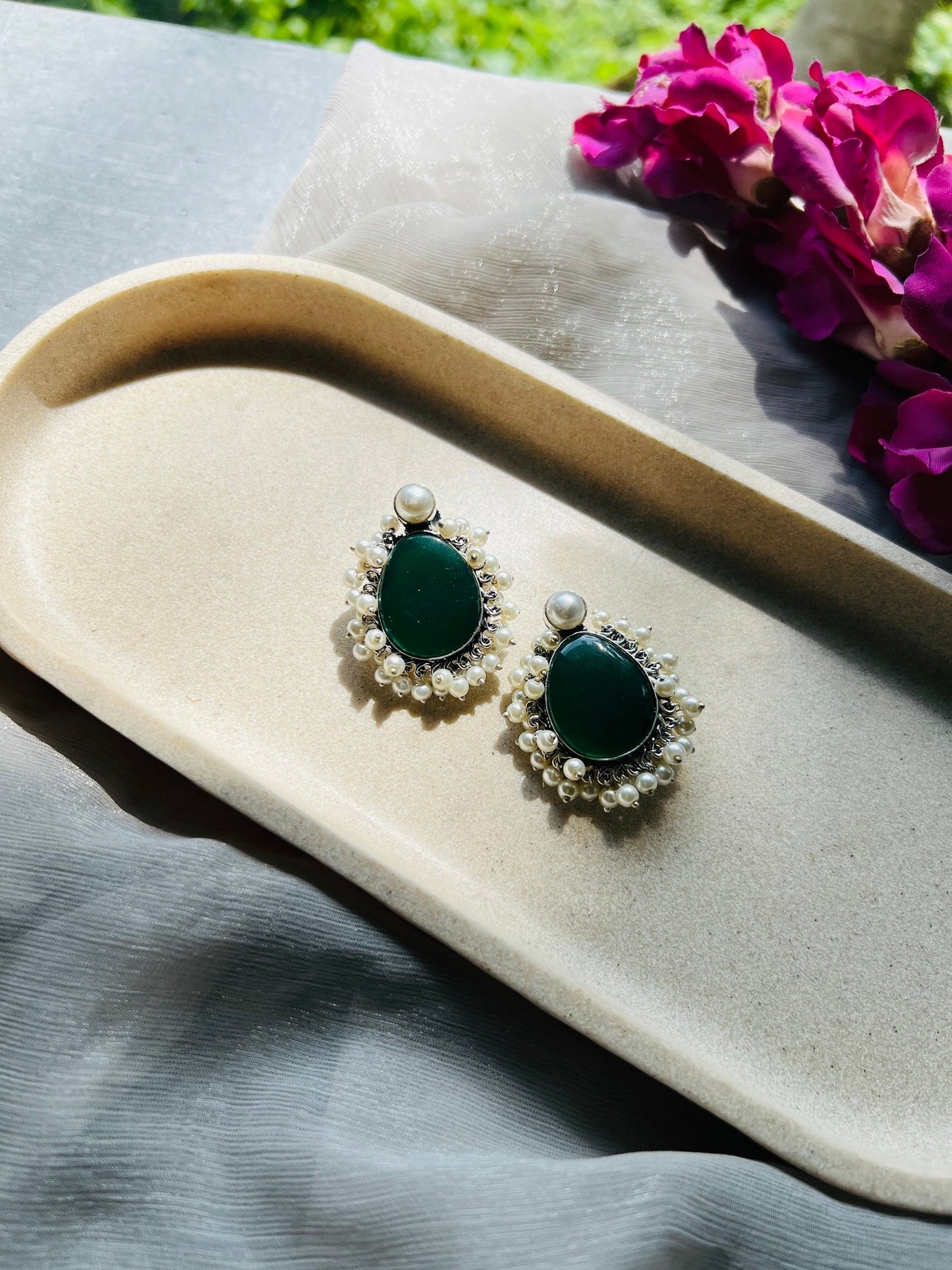 Noor Pearl Studs
