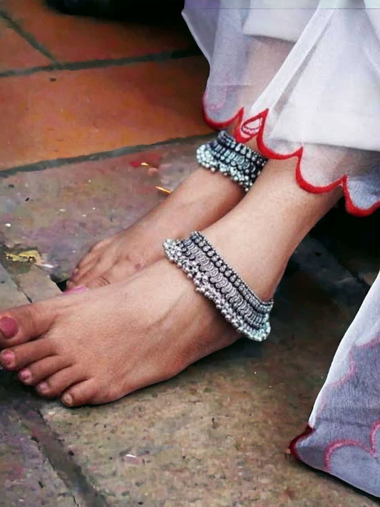 Anvika Silver Payal (Anklets Pair)