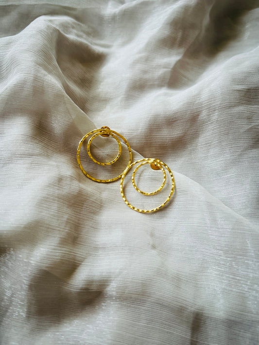 ROUND RING EARRINGS - Earrings
