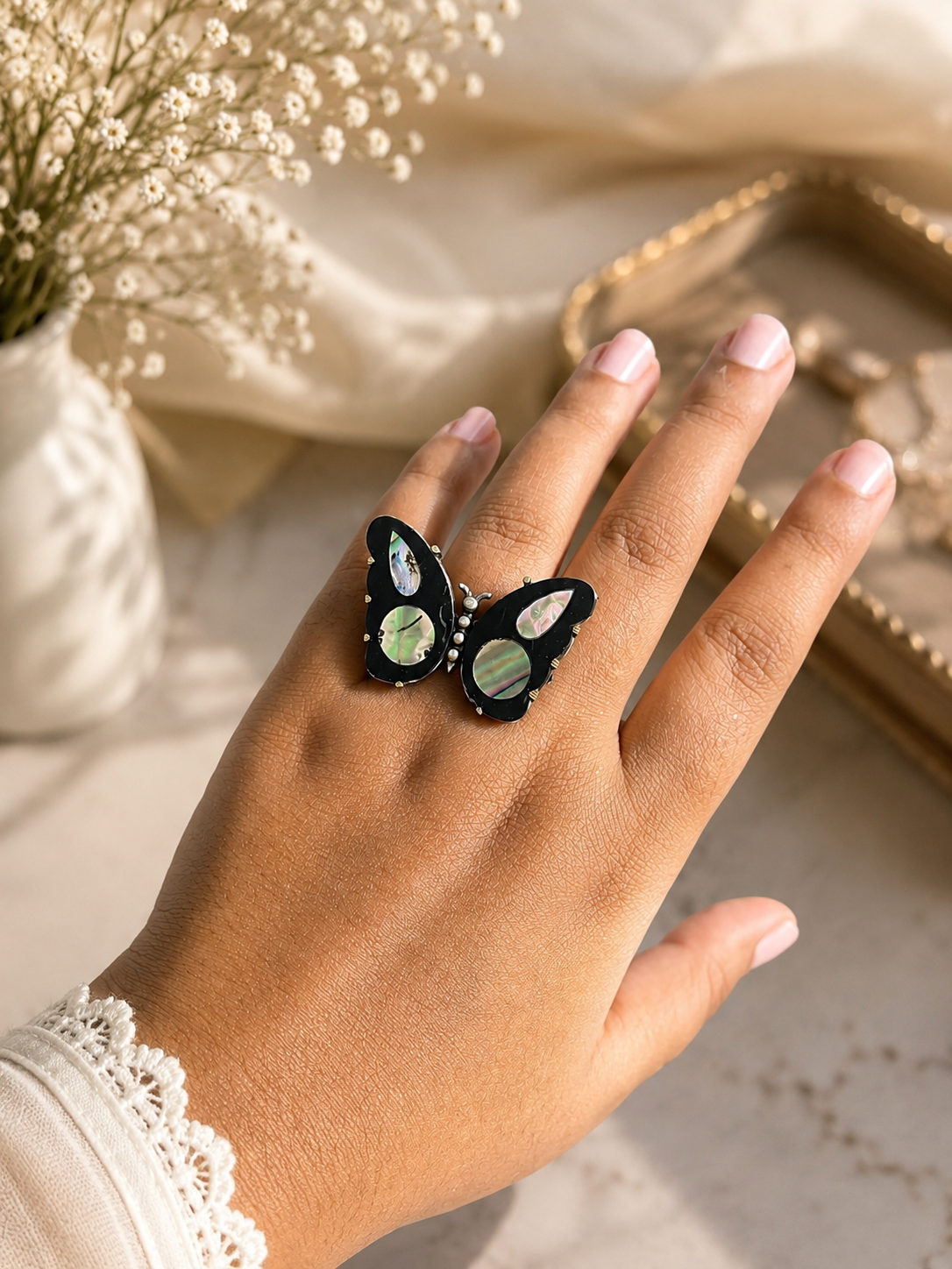 FlutterBand Ring