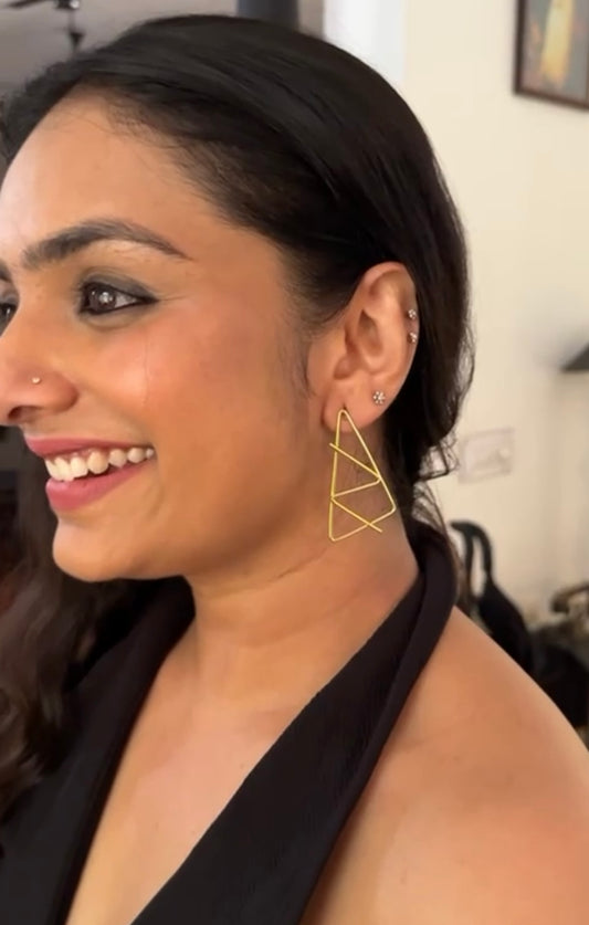 ZIG-ZAG Traingle Earring - Earrings