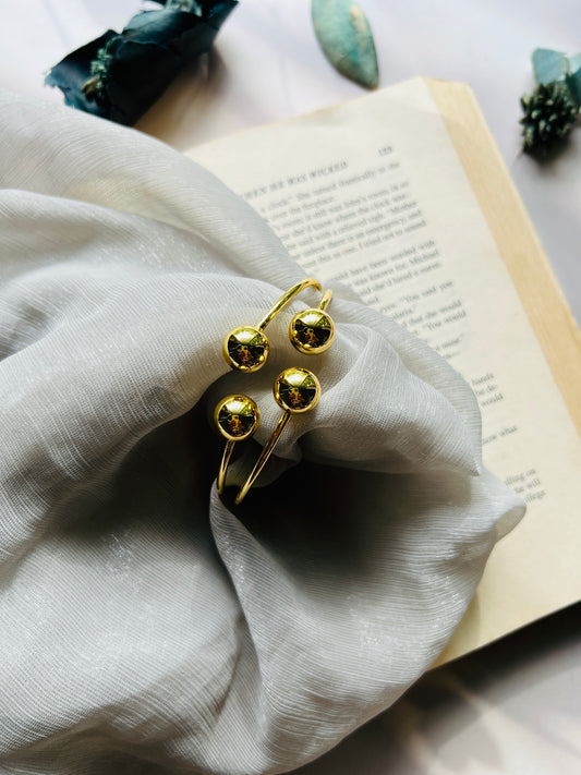 Eterna Cuff Bangle