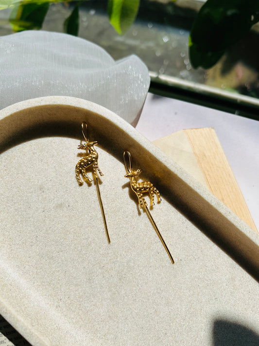 Golden Stag Ear Cuff