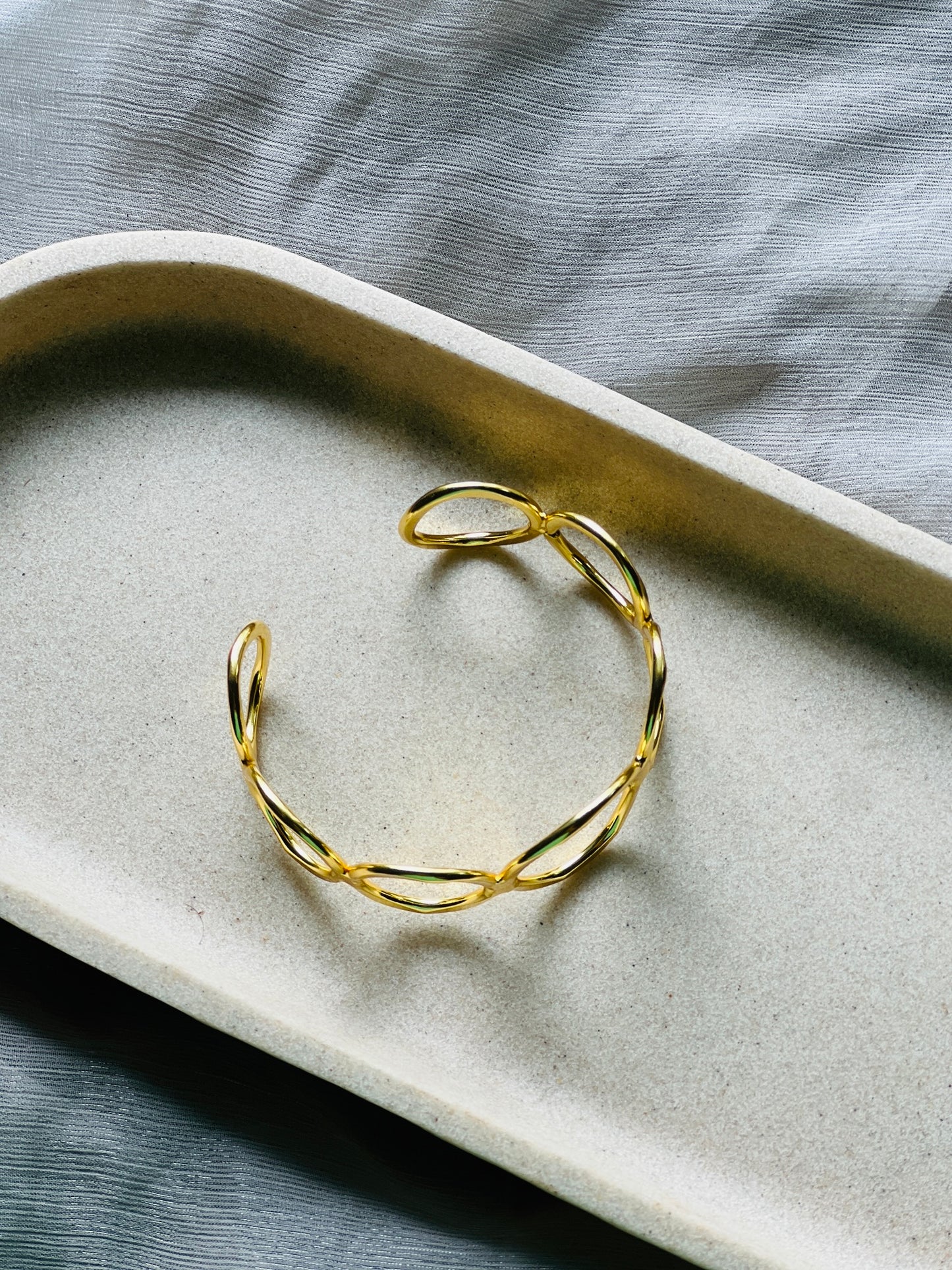 Trinity Loop Cuff