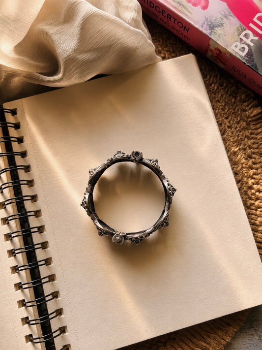 Vaibhav Antique Silver Bangle
