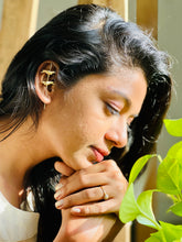 Load image into Gallery viewer, GOLDEN BIRDS EAR CUFFS(PAIR)
