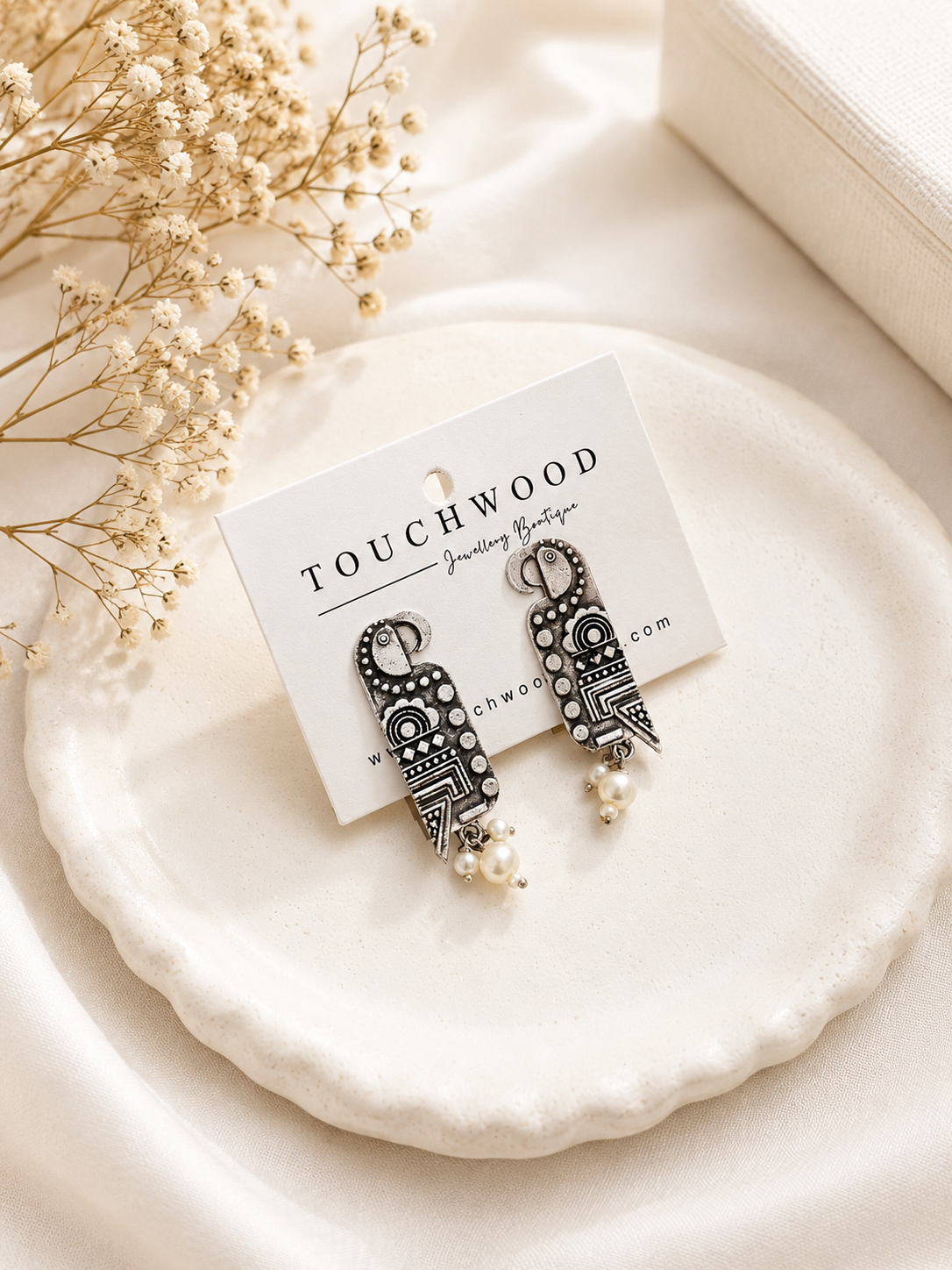 Silver Pearl Earrings