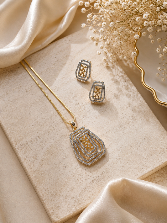 Aurielle Pendant Chain